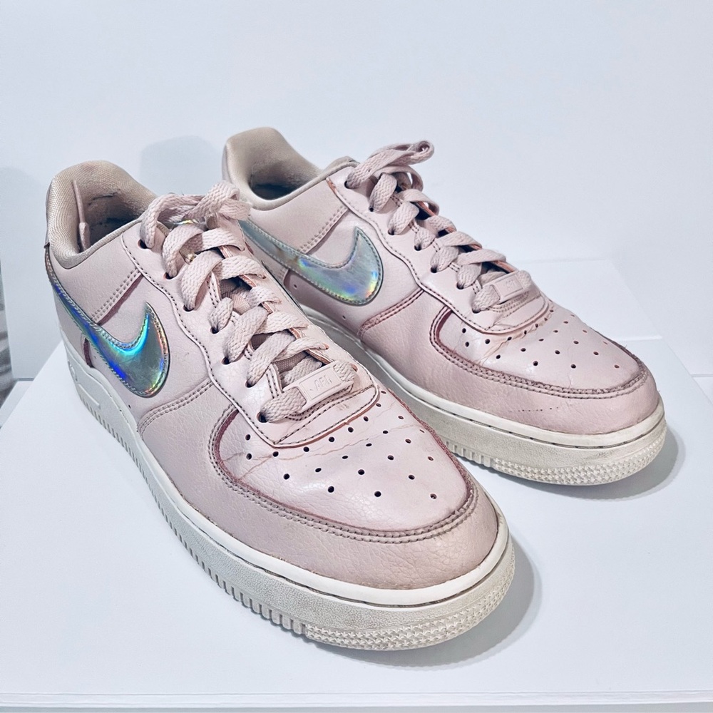 Nike Air Force 1 Low Pink Iridescent Cj1646-600 size 7.5 - Picture 2 of 7